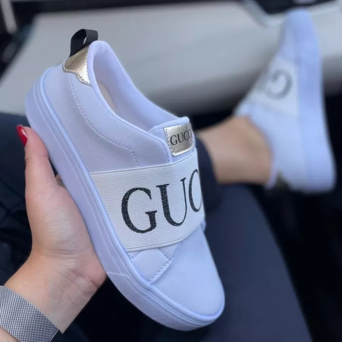 Gucci casual sneakers, top product, promotional price.