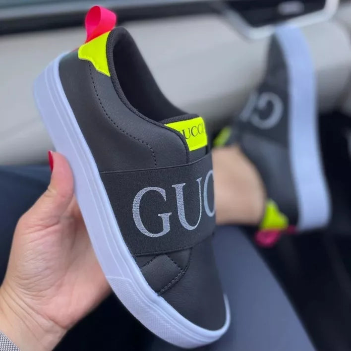 Gucci casual sneakers, top product, promotional price.