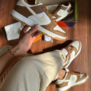 Tênis Nike Dunk Low Pro Caramelo/Bege - Clássico, Versátil e Cheio de Estilo