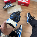 Tênis Nike ZoomX Vomero 18 – Conforto e Performance Premium