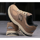 PROMOÇÃO Tênis New Balance 2002 + 01 Brinde Kit de 06 Pares de Meias LUPO