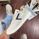 Tênis Reserva Bege Sintético Casual – Sofisticação e Conforto