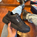 Tênis Fila Disruptor – Estilo e Performance em Cada Passo