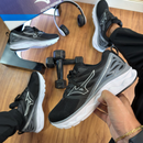 Tênis Mizuno Space 3 – Unissex Preto-Branco