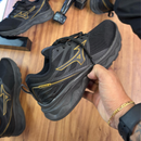 Tênis Mizuno Space 3 – Unissex Preto-Dourado