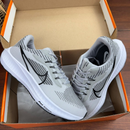 Tênis Unissex Nike Zoom Cinza