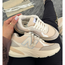 Tênis New Balance 990 – Primeira Linha Bege