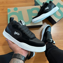 Tênis ÖUS – Primeira Linha em Qualidade Preto-Branco