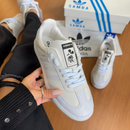 Tênis Adidas Samba OG – Edição Mickey Mouse