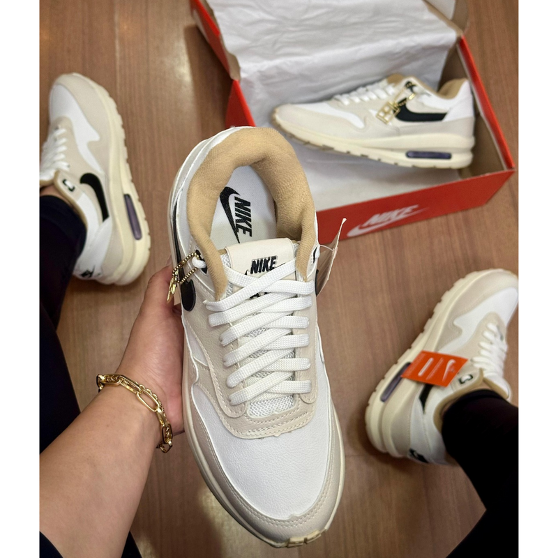Tênis Nike Air Max – Bege com Preto