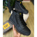 Bota Caterpillar – Força, Durabilidade e Estilo