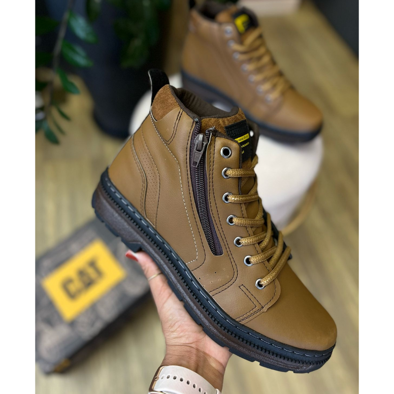 Bota Caterpillar – Força, Durabilidade e Estilo