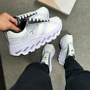 Tênis On Cloud Refletível Branco