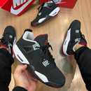 Bota Jordan 4 Preto – Estilo Exclusividade e Conforto (Cópia)