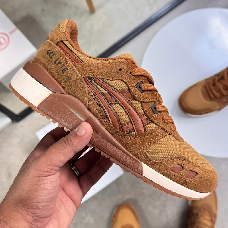 Cheap men's gym and walking sneakers gel lyte launch