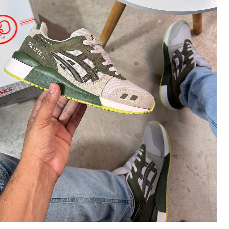 Cheap men's gym and walking sneakers gel lyte launch