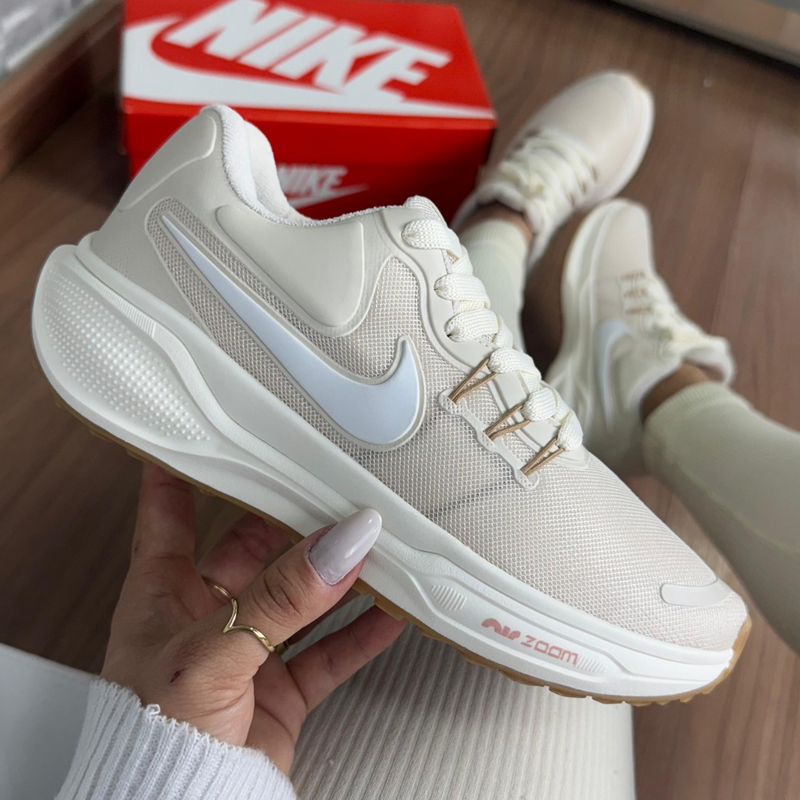 Lançamento Exclusivo – Nike Revolution Off/Branco