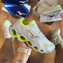 Tênis Mizuno 12S – Linha Premium