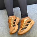 Adidas Adizero Boston 13 – Caramelo/Preto