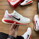 Tênis Nike ZoomX Vomero 18 – Conforto e Performance Premium