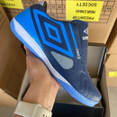 Chuteiras Umbro - Solado Quadra/Campo/Society