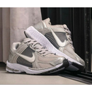 NIKE VOMERO 5 — LINHA LUXO