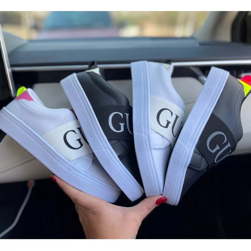 Gucci casual sneakers, top product, promotional price.