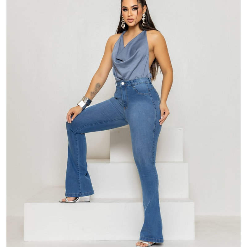 Calça Lipo Slim Flare – Feminina Jeans Lavagem Claro