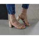 Sandália feminina salto bloco grosso fivela tira strass pré wedding confortavel