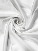 Conjunto Camiseta e Bermuda Jesus Cristo