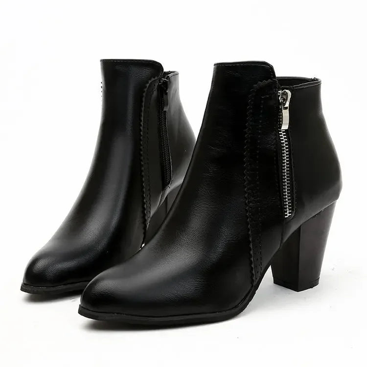 Bota Cano Curto Com Zíper