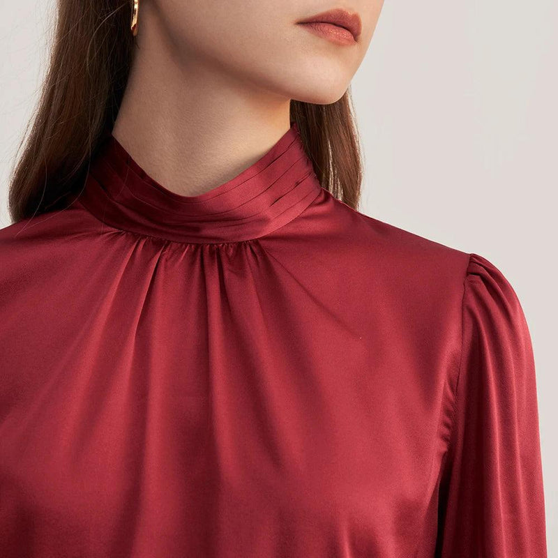 Blusa Seda Retrô Gola Alta