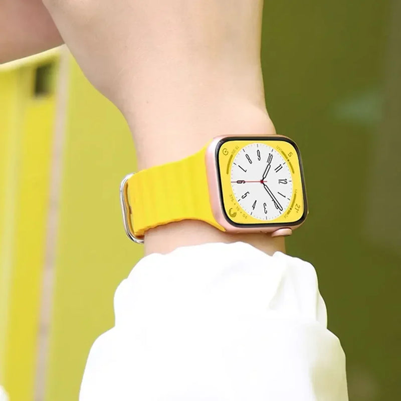 48681167716662|48681167749430