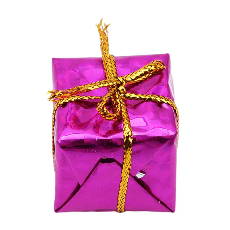 Kit 12 Enfeites Natal Presentinho Dadinho Metalizado