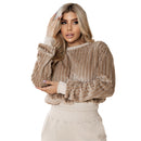 Blusa de Frio Manga Longa no Tecido de Pelúcia