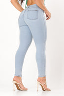 Calça Jeans Skinny Modeladora Levanta Bumbum Azul Claro Cintura Alta